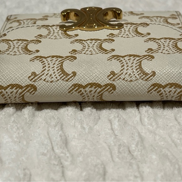 Celine Triomphe Tri-fold wallet - New - Picture 9 of 9